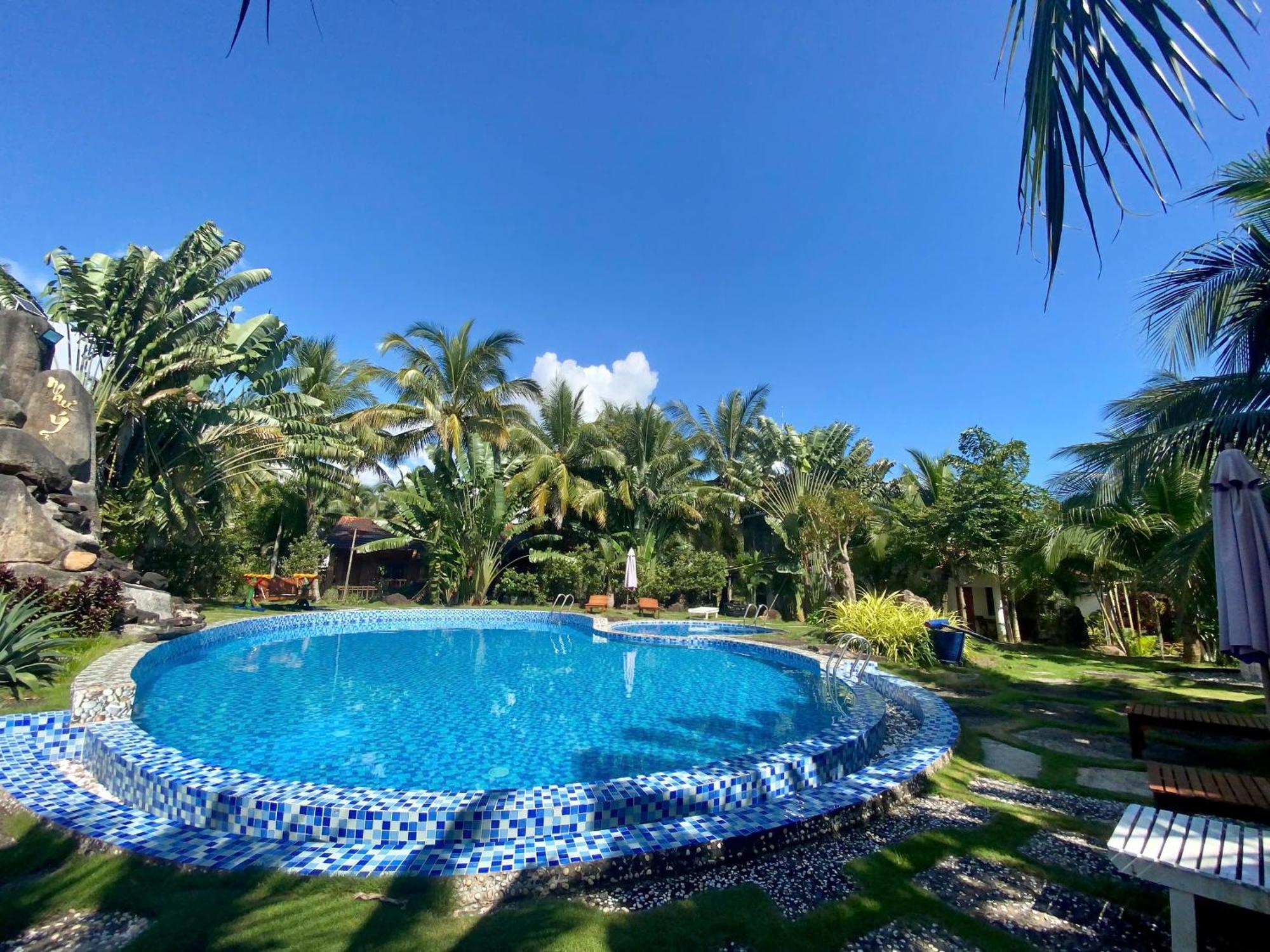 Y Nghia Bungalow Ong Lang Phu Quoc Exteriör bild