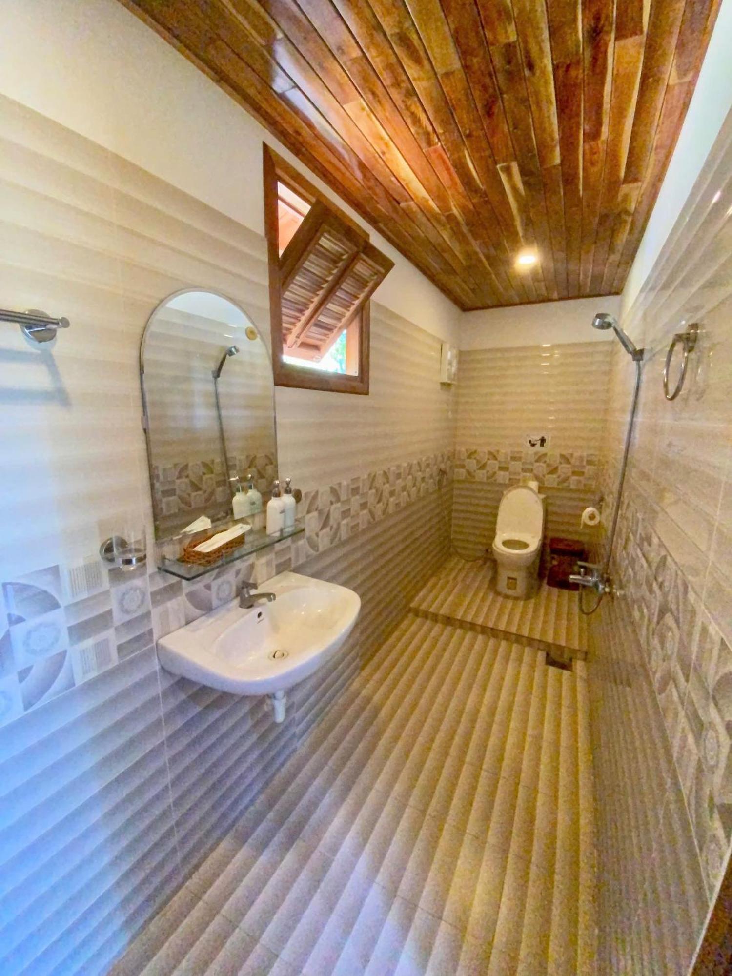 Y Nghia Bungalow Ong Lang Phu Quoc Exteriör bild