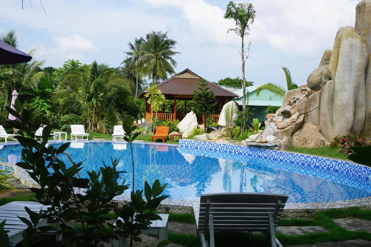 Y Nghia Bungalow Ong Lang Phu Quoc Exteriör bild